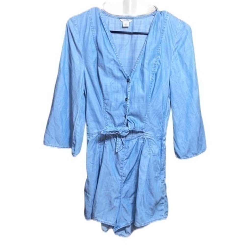 Guess women’s romper, size 2, blue, wide sleeves